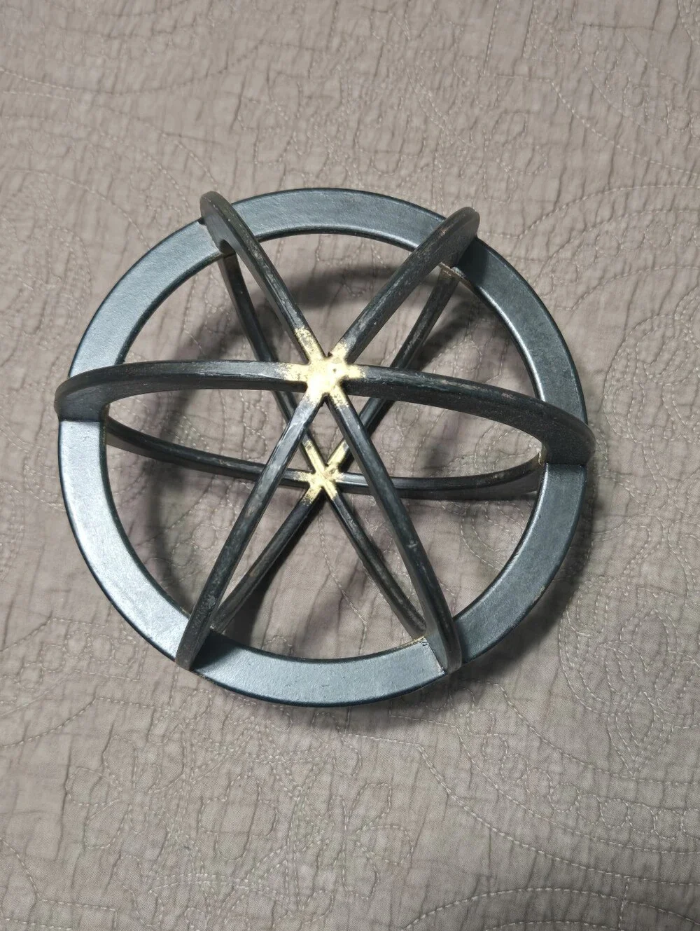 Metal gail decor ball in bronze gold and black orb colors, 6.75
